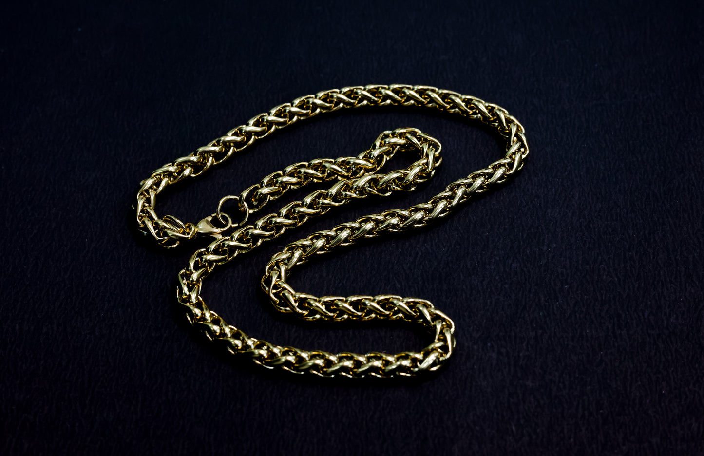 Rounded anti tarnish gold chain