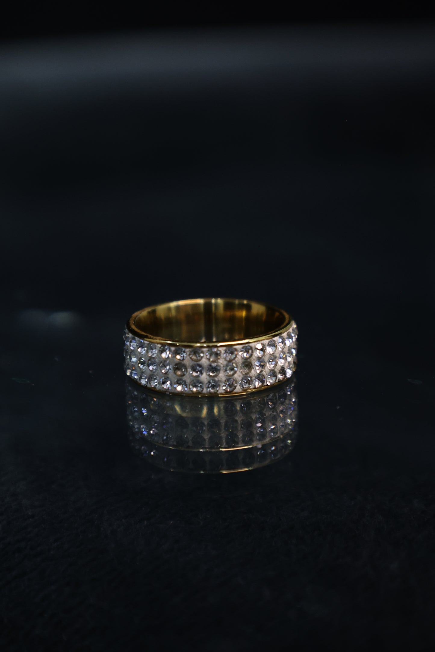 White gold embellished ring band